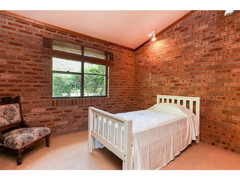 15 Victoria Road, Bolwarra NSW 2320