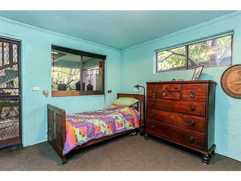 15 Victoria Road, Bolwarra NSW 2320