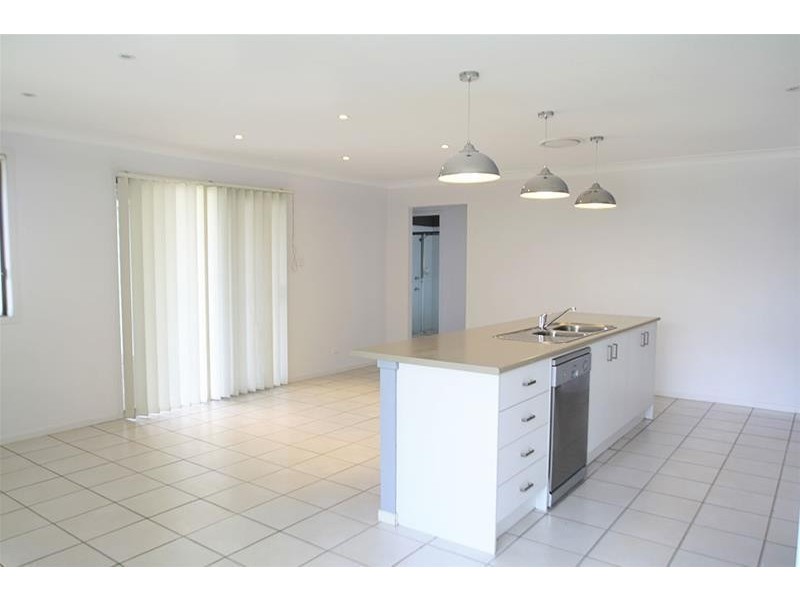 5 Hunter Street, Greta NSW 2334