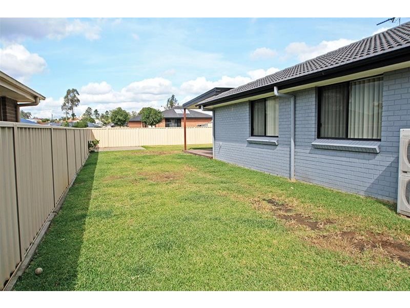 5 Hunter Street, Greta NSW 2334