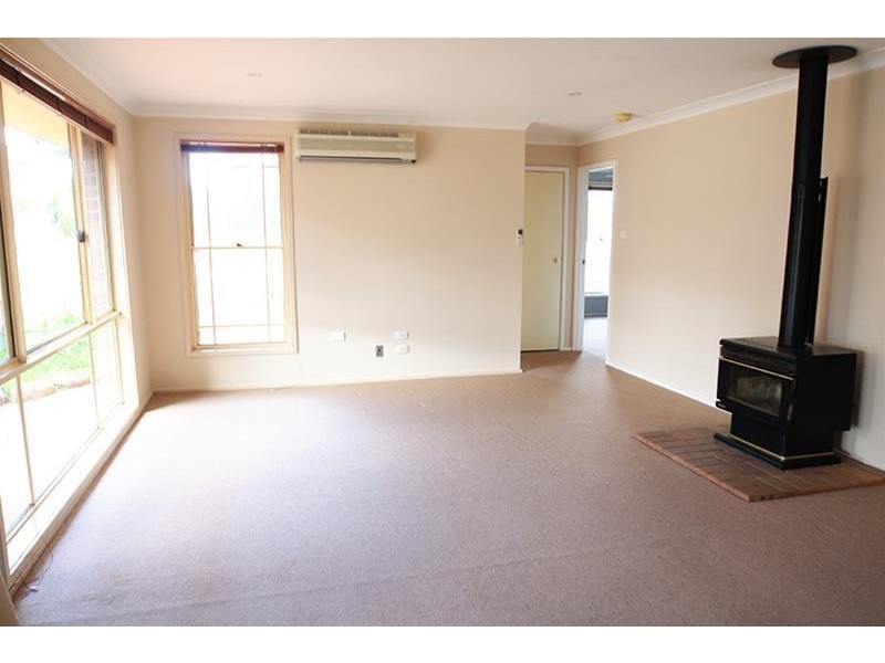 14 Budgeree Drive, Aberglasslyn NSW 2320