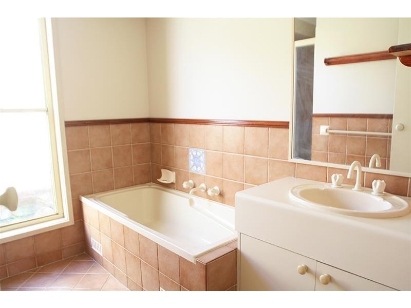 14 Budgeree Drive, Aberglasslyn NSW 2320