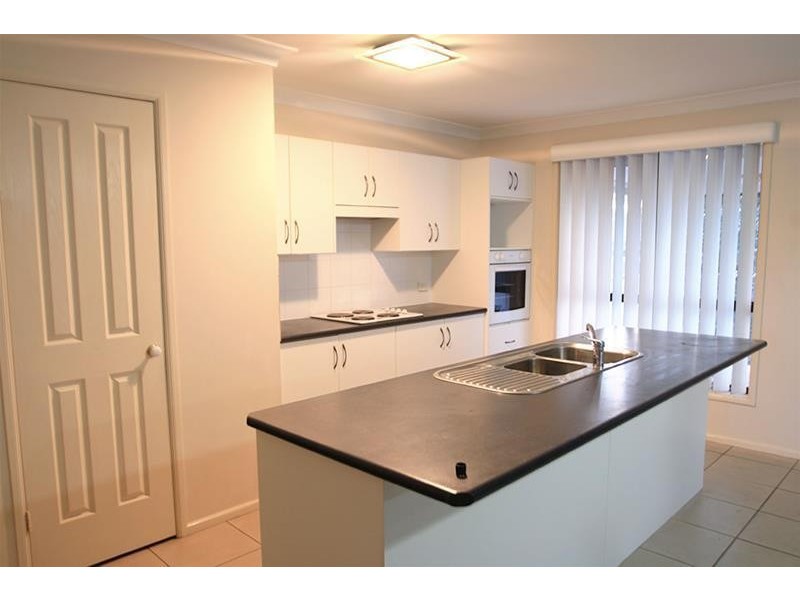 9 Dominic Cove, Rutherford NSW 2320