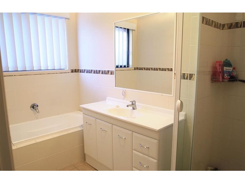 9 Dominic Cove, Rutherford NSW 2320