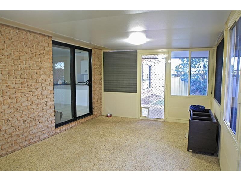 9 Dominic Cove, Rutherford NSW 2320