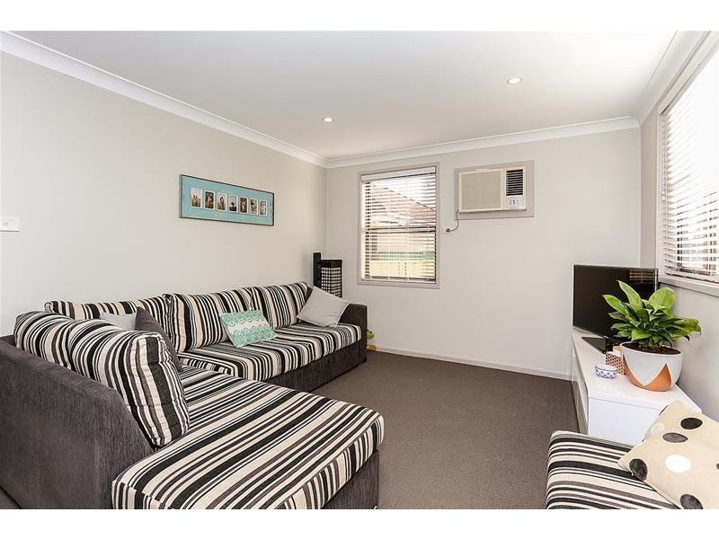 5 Murray Street, East Maitland NSW 2323