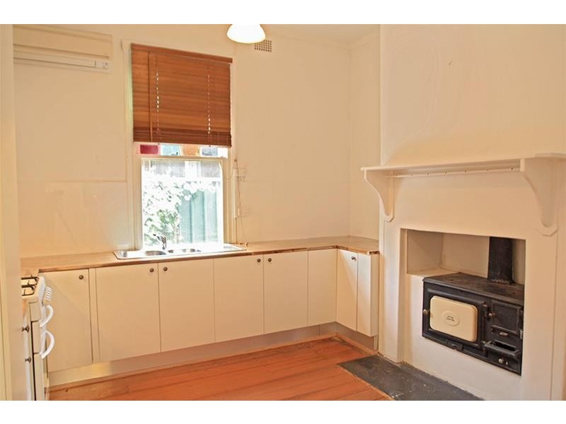 10 Belmore Road, Lorn NSW 2320