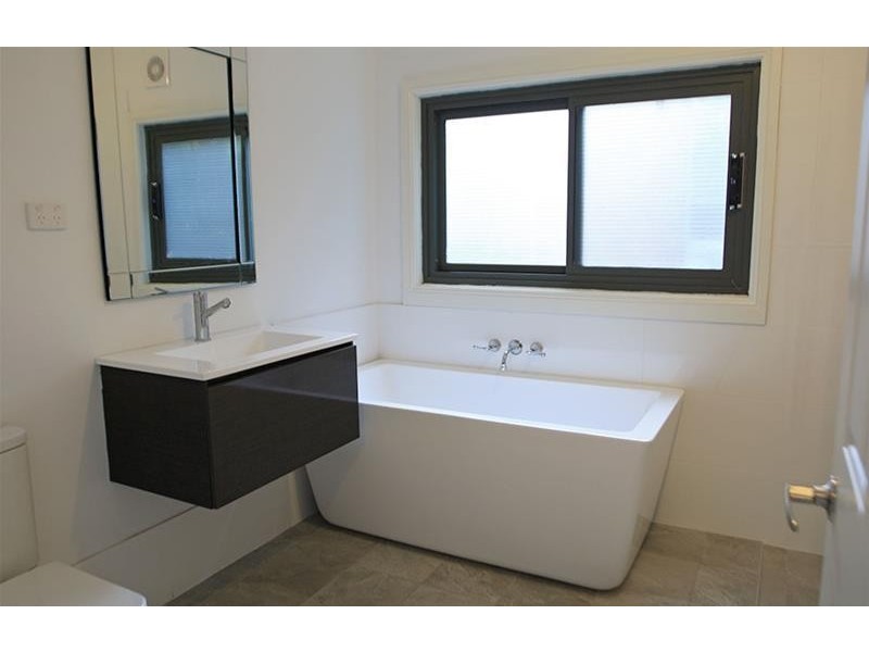 10 Belmore Road, Lorn NSW 2320