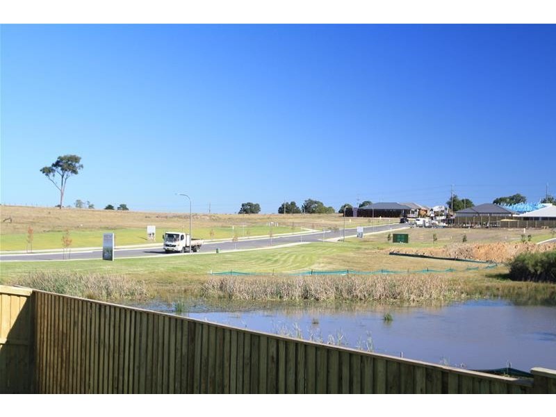 76 Saddlers Drive, Gillieston Heights NSW 2321