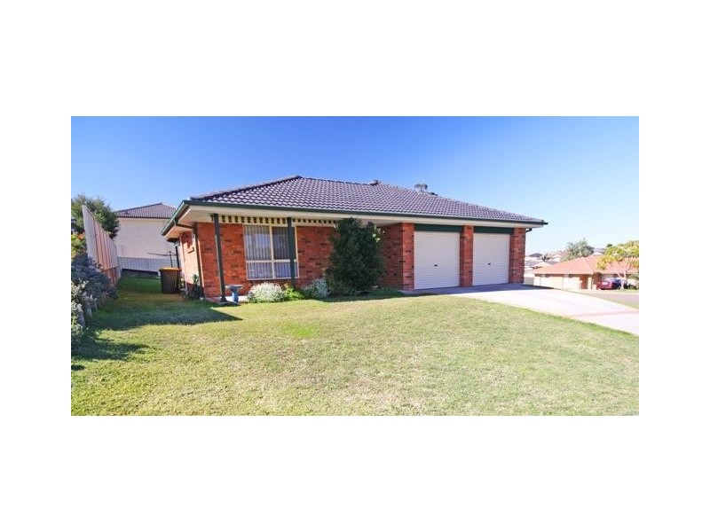 1 Pyalla Avenue, Aberglasslyn NSW 2320