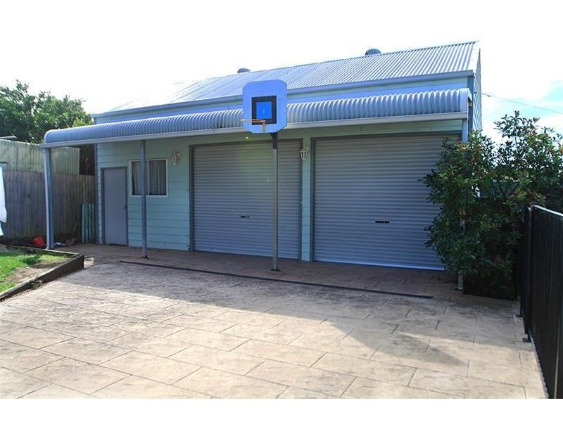 11 William Street, Telarah NSW 2320