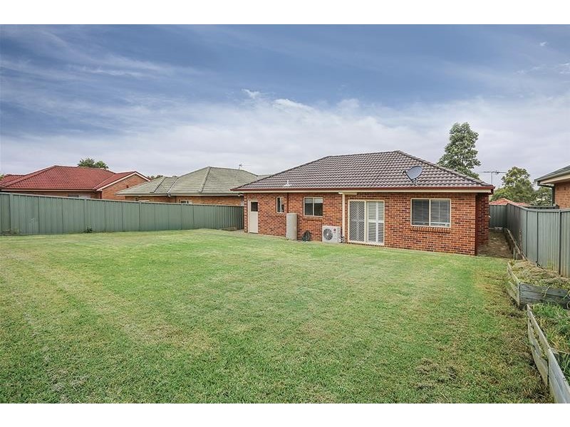 7 Lincoln Close, Morpeth NSW 2321