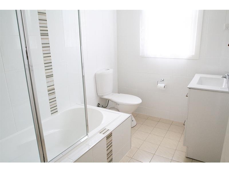 17 Wentworth Street, Telarah NSW 2320