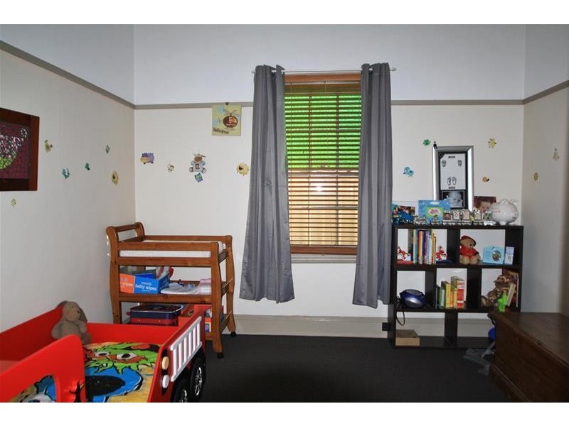 72 King Street, East Maitland NSW 2323