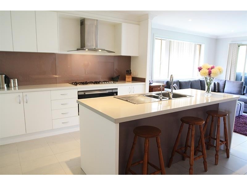 22 Laurie, Raworth NSW 2321