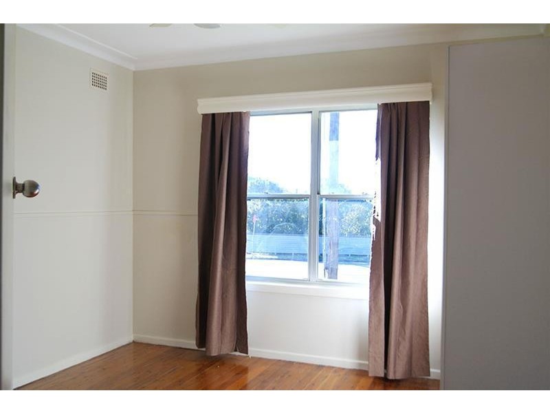 225 New England Highway, Rutherford NSW 2320