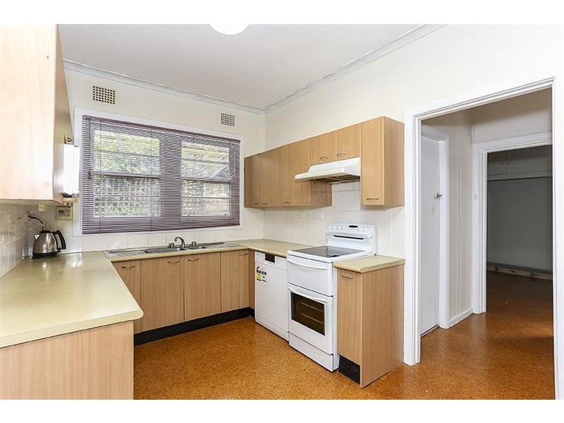 18 Hinder Street, East Maitland NSW 2323