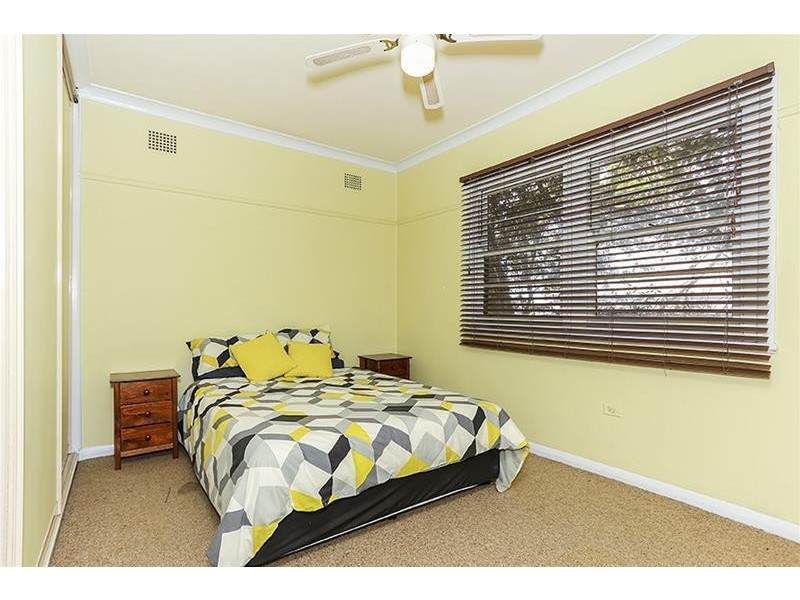 18 Hinder Street, East Maitland NSW 2323