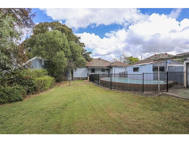 18 Hinder Street, East Maitland NSW 2323
