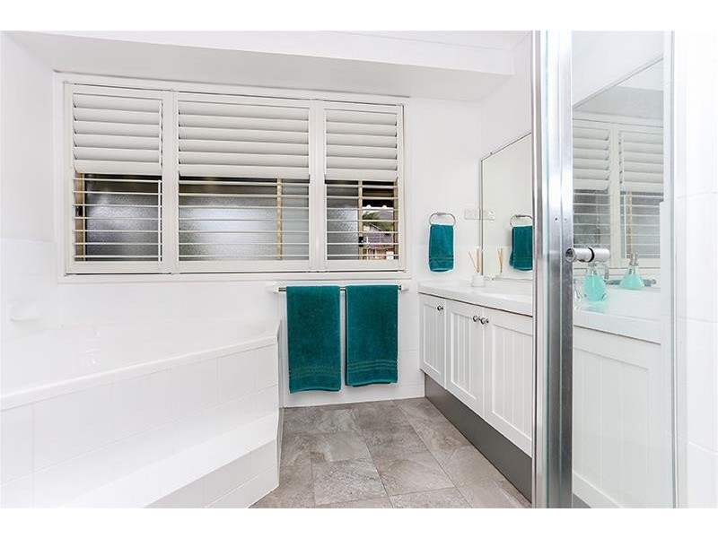 43 Hilldale Drive, Bolwarra Heights NSW 2320