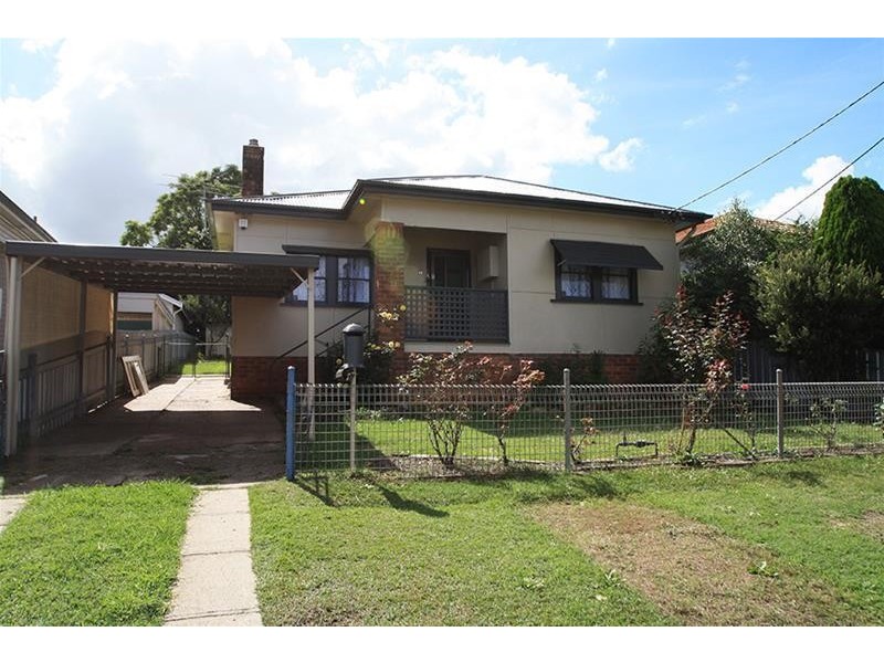 17 Wentworth Street, Telarah NSW 2320