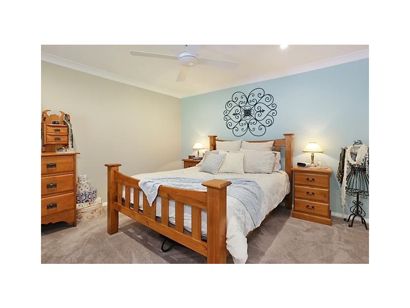 17 April Crt, Bolwarra Heights NSW 2320