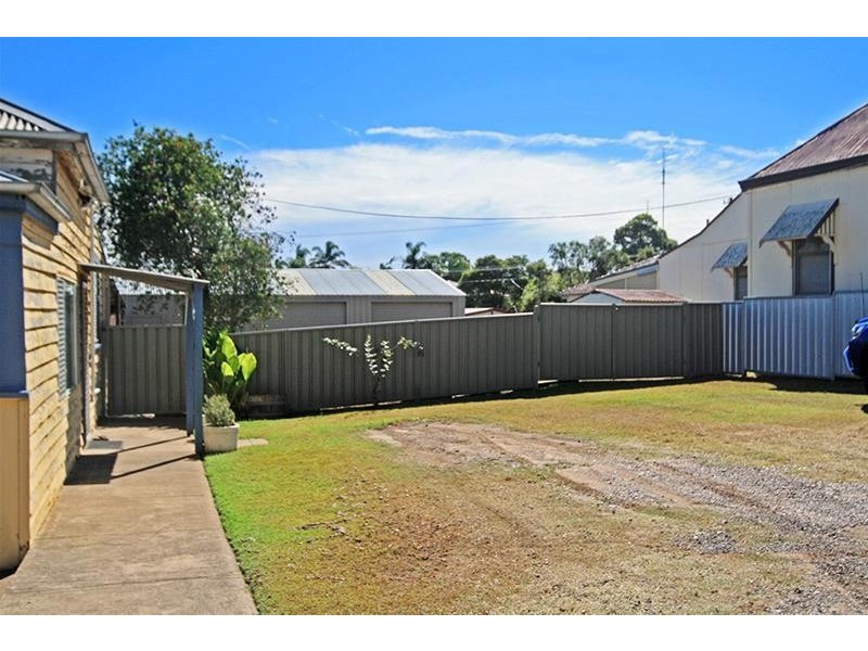 16 Passfield Lane, Rutherford NSW 2320