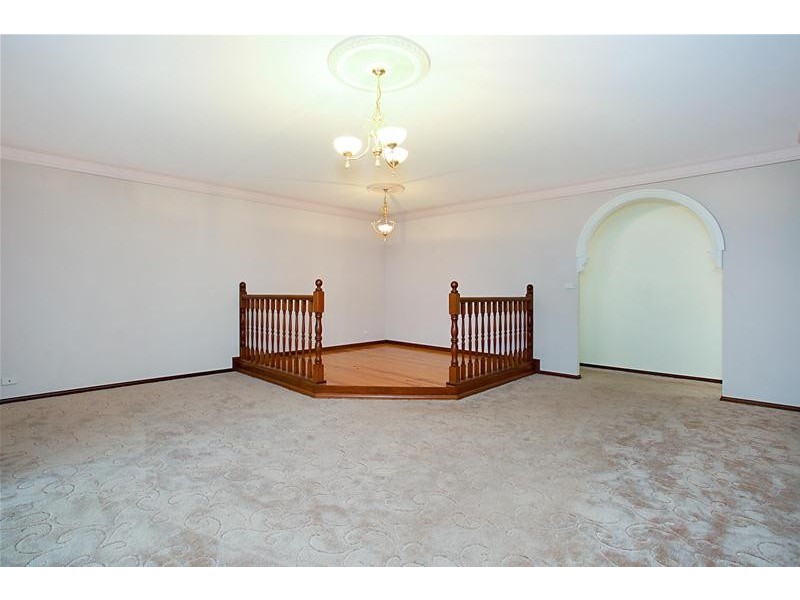 48  Squadron Crescent, Rutherford NSW 2320