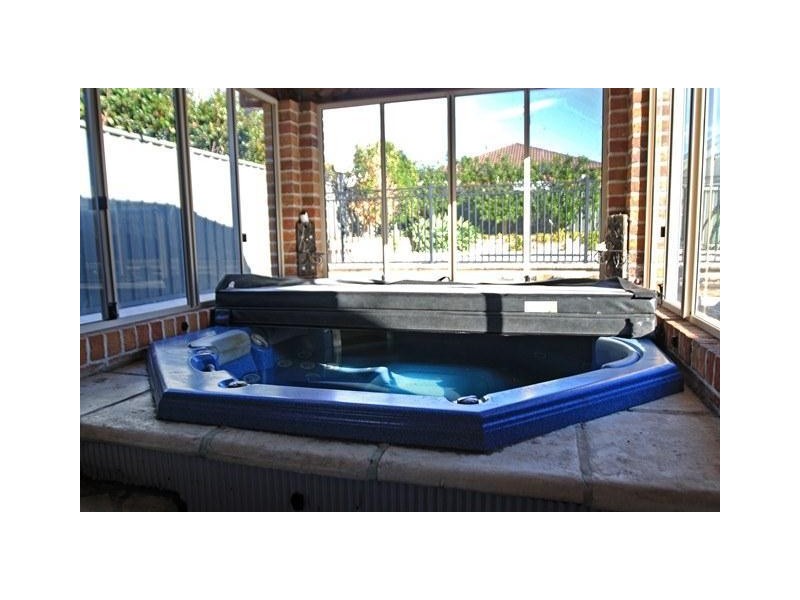 3 Treefern Close, Aberglasslyn NSW 2320