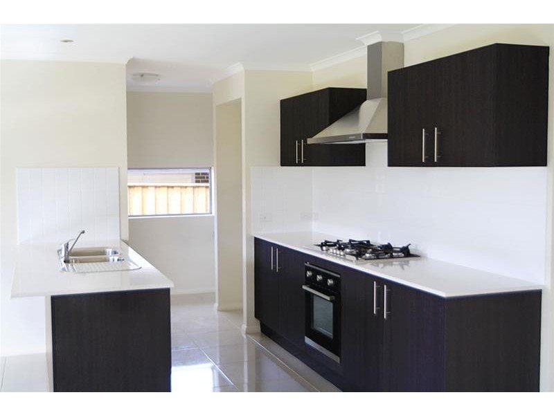 10 Starling Street, Aberglasslyn NSW 2320