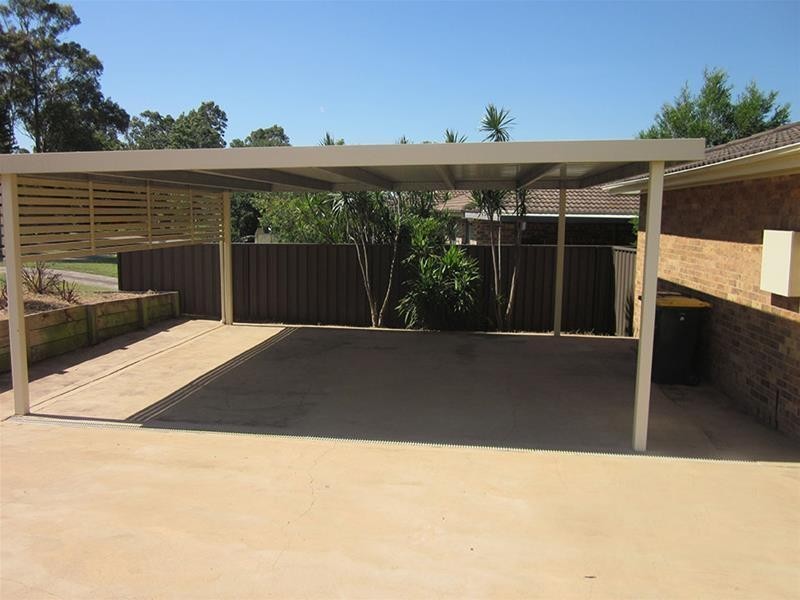 2  Gorton Close, Metford NSW 2323