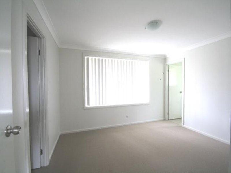 52 River Oak Avenue, Gillieston Heights NSW 2321