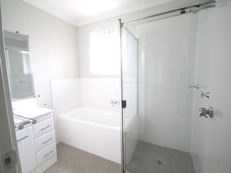 52 River Oak Avenue, Gillieston Heights NSW 2321