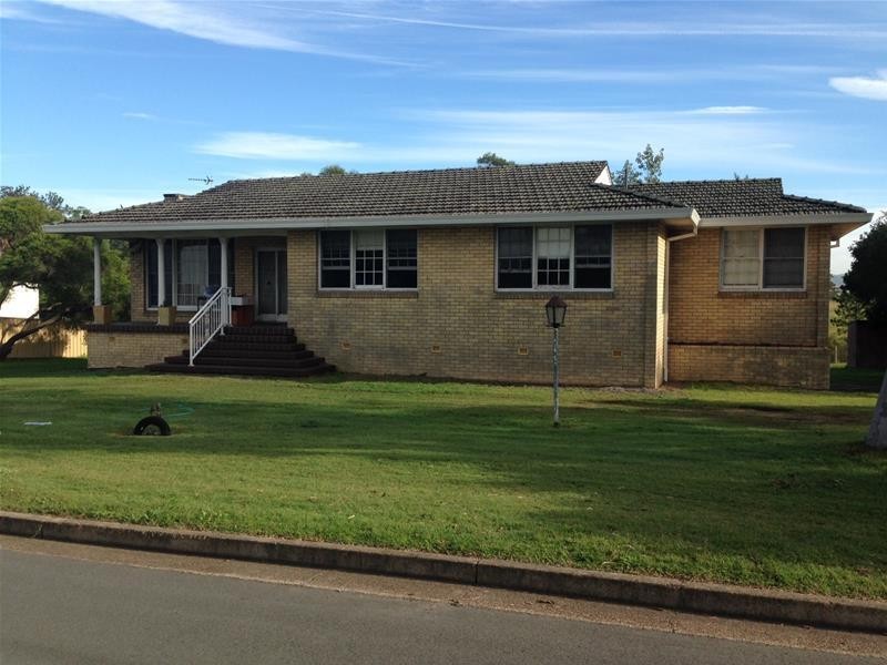 126 Paterson Road, Bolwarra NSW 2320