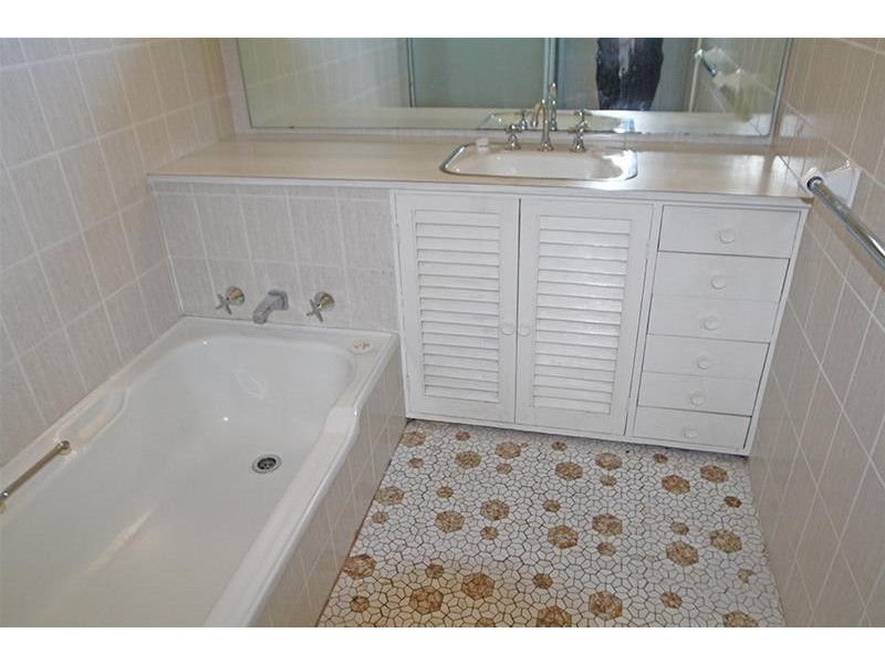 126 Paterson Road, Bolwarra NSW 2320