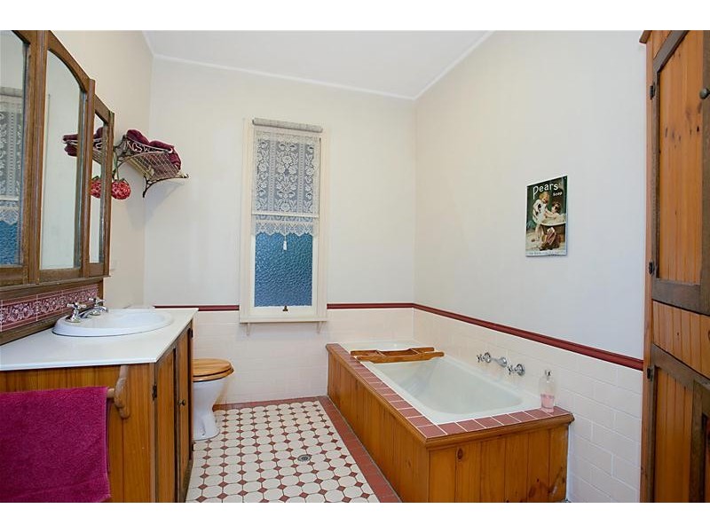 25 Hunter Street, Greta NSW 2334