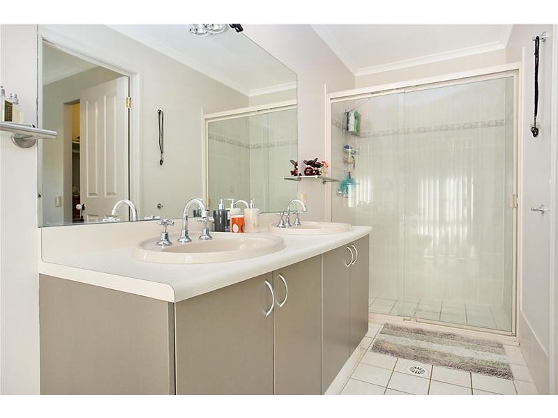 66 Nardoo Avenue, Aberglasslyn NSW 2320