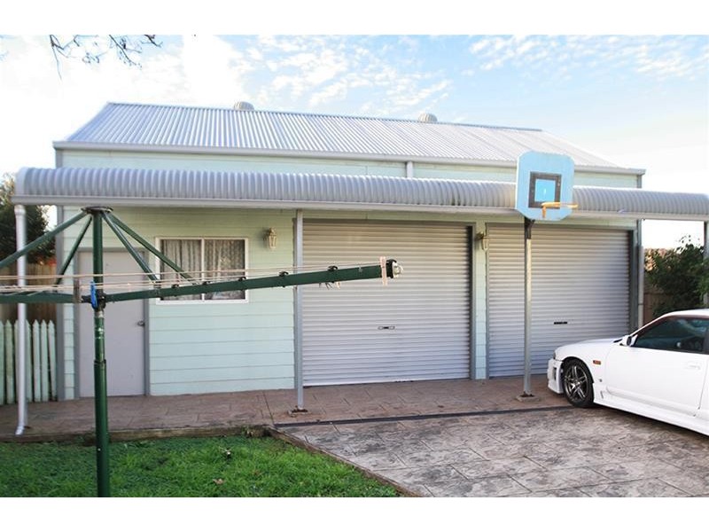 11 William Street, Telarah NSW 2320