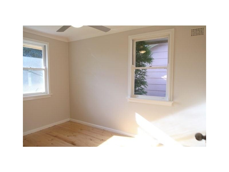 3 Segenhoe Street, Woodberry NSW 2322