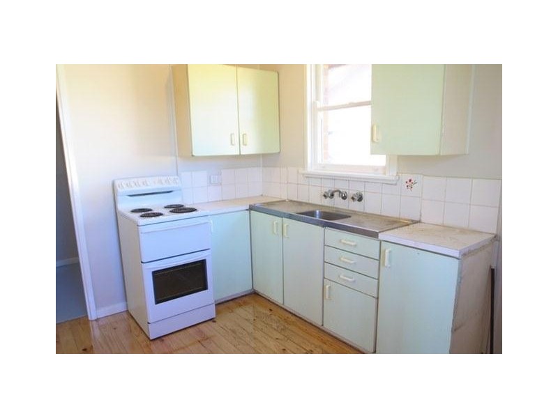 3 Segenhoe Street, Woodberry NSW 2322