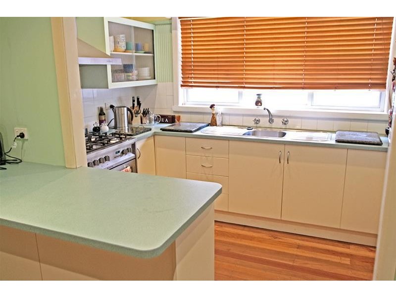 2 Raymond Street, Telarah NSW 2320