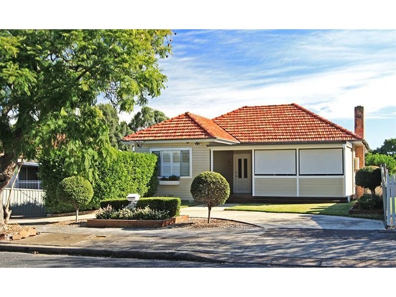 48 Regent Street, Maitland NSW 2320