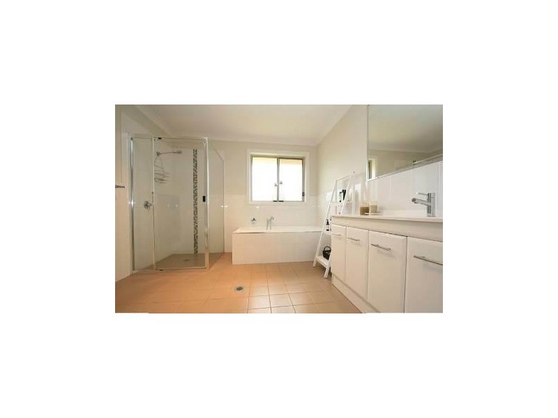 14 Klara Court, Rutherford NSW 2320