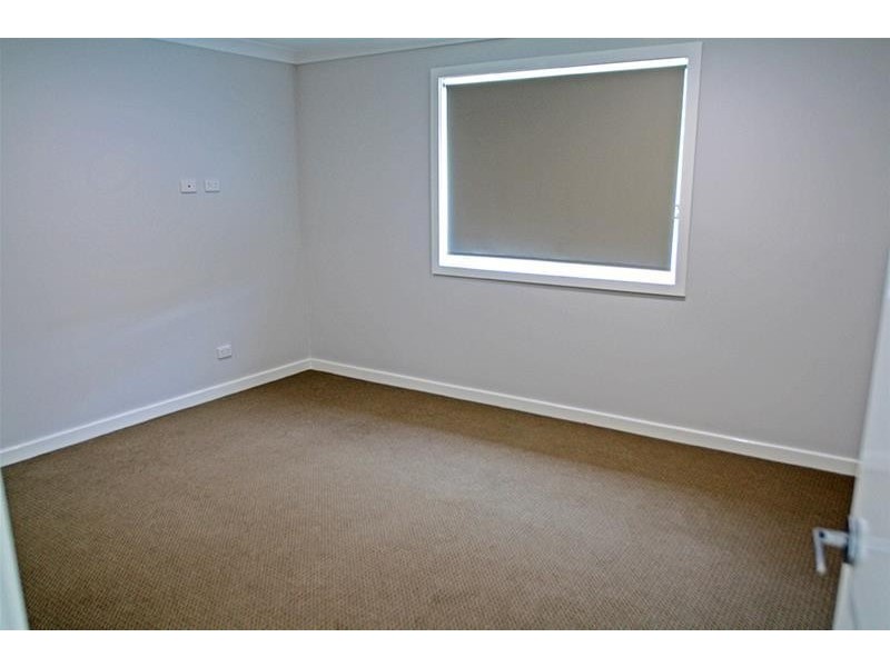 1/61  Clayton Crescent, Rutherford NSW 2320