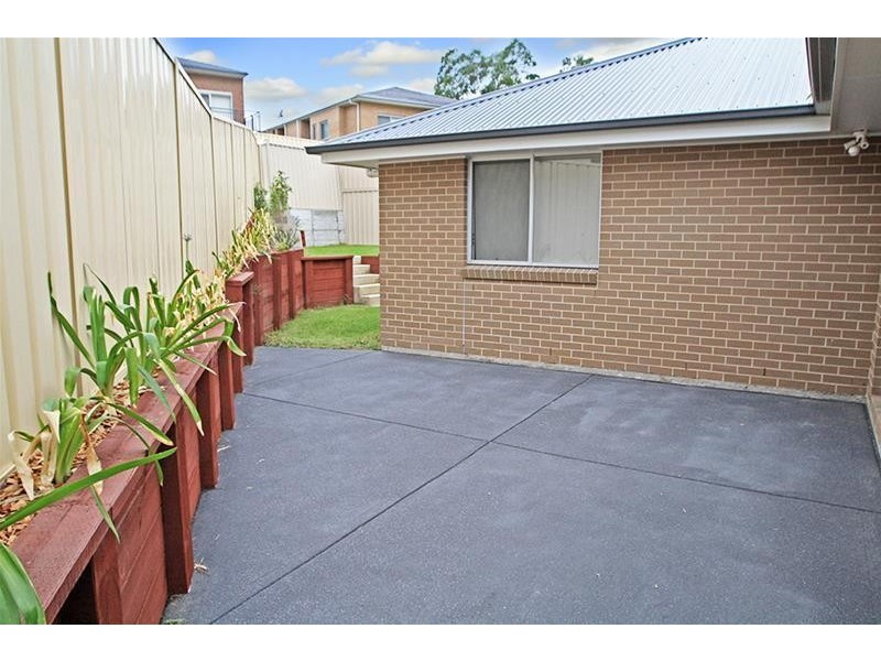 1/61  Clayton Crescent, Rutherford NSW 2320