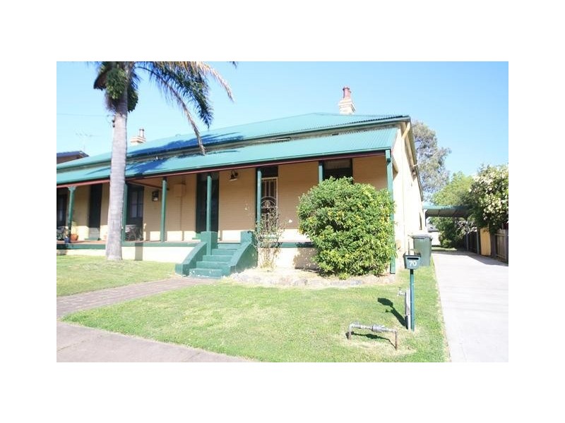 70 George Street, East Maitland NSW 2323