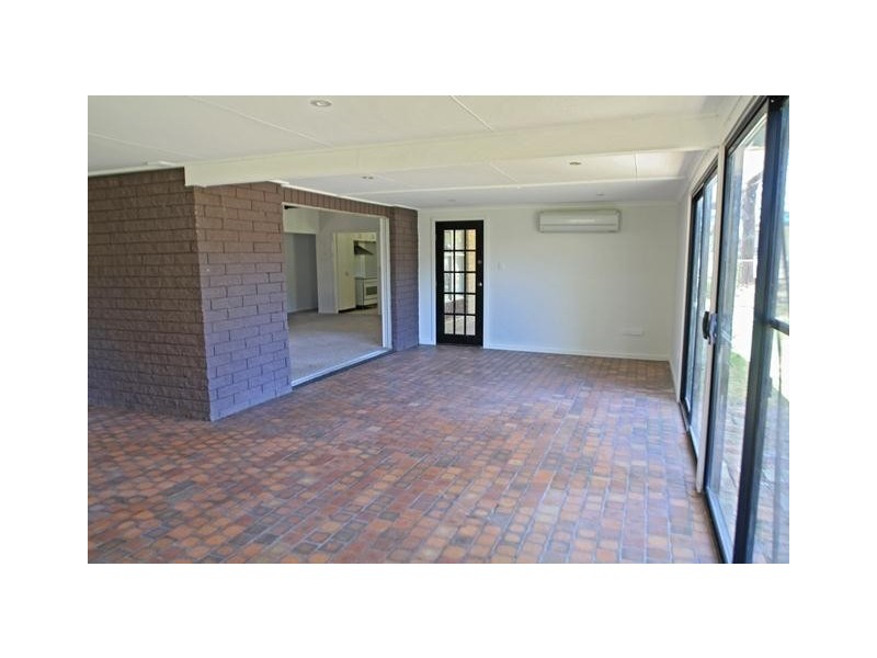 94 Government Road, Weston NSW 2326