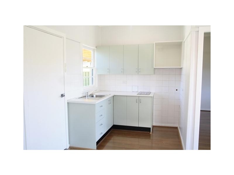 82A Gillies Street, Rutherford NSW 2320