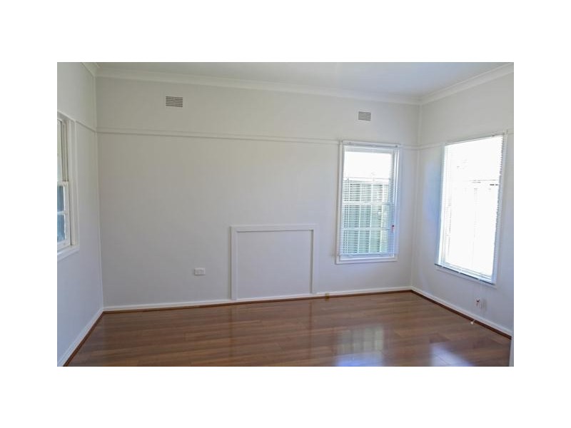 82A Gillies Street, Rutherford NSW 2320