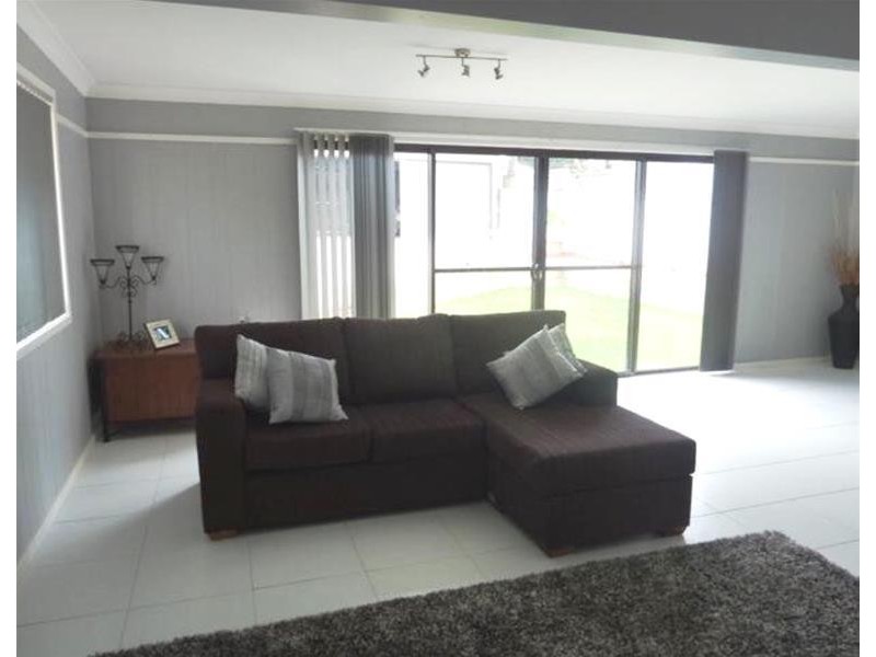 14 Queen Street, Rutherford NSW 2320